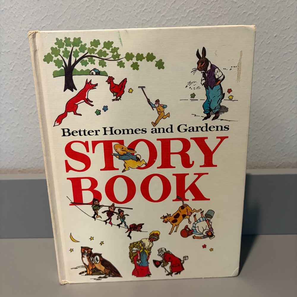 Better Homes and Gardens Story Book Hardback Vintage Book Ninth Printing 1966